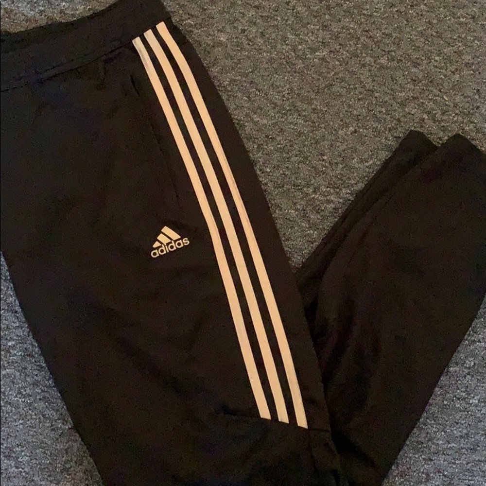 Adidas Tiro 17 training pants (gold stripes)